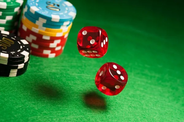 cinta99 slot app interface showing live football markets and live dealer tables